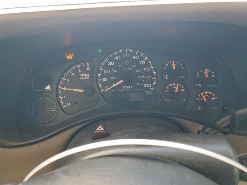 2001 Chevrolet Suburban C1500