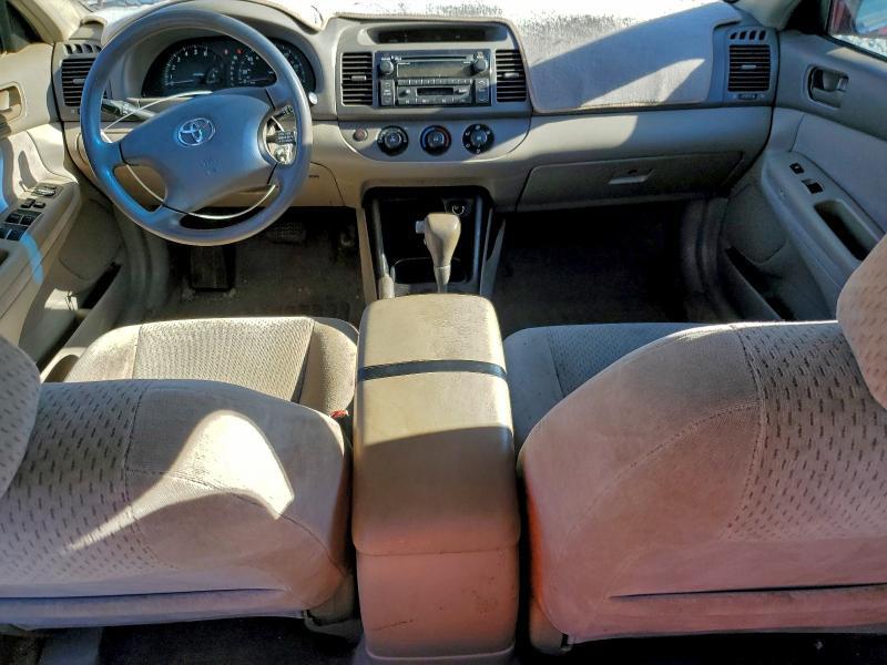 2003 Toyota Camry le