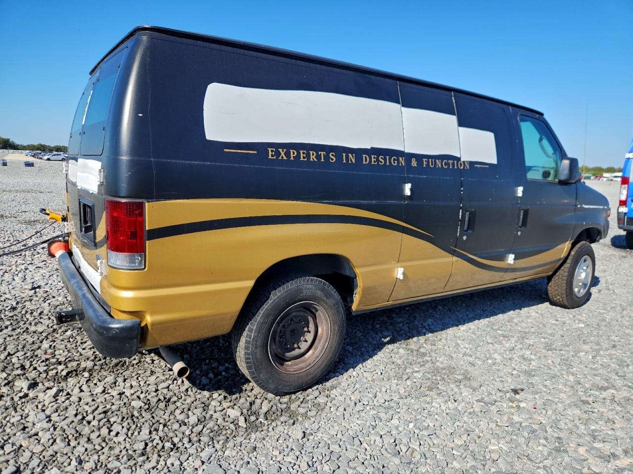 2013 Ford Econoline E150 van