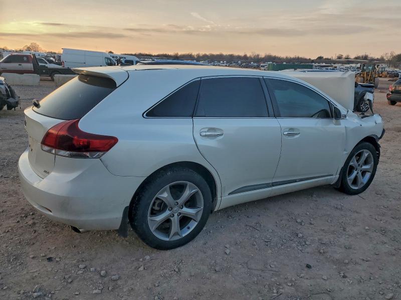 2013 Toyota Venza le