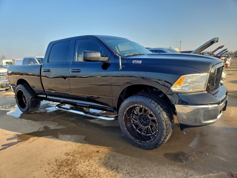 2019 Dodge Ram 1500 Classic slt