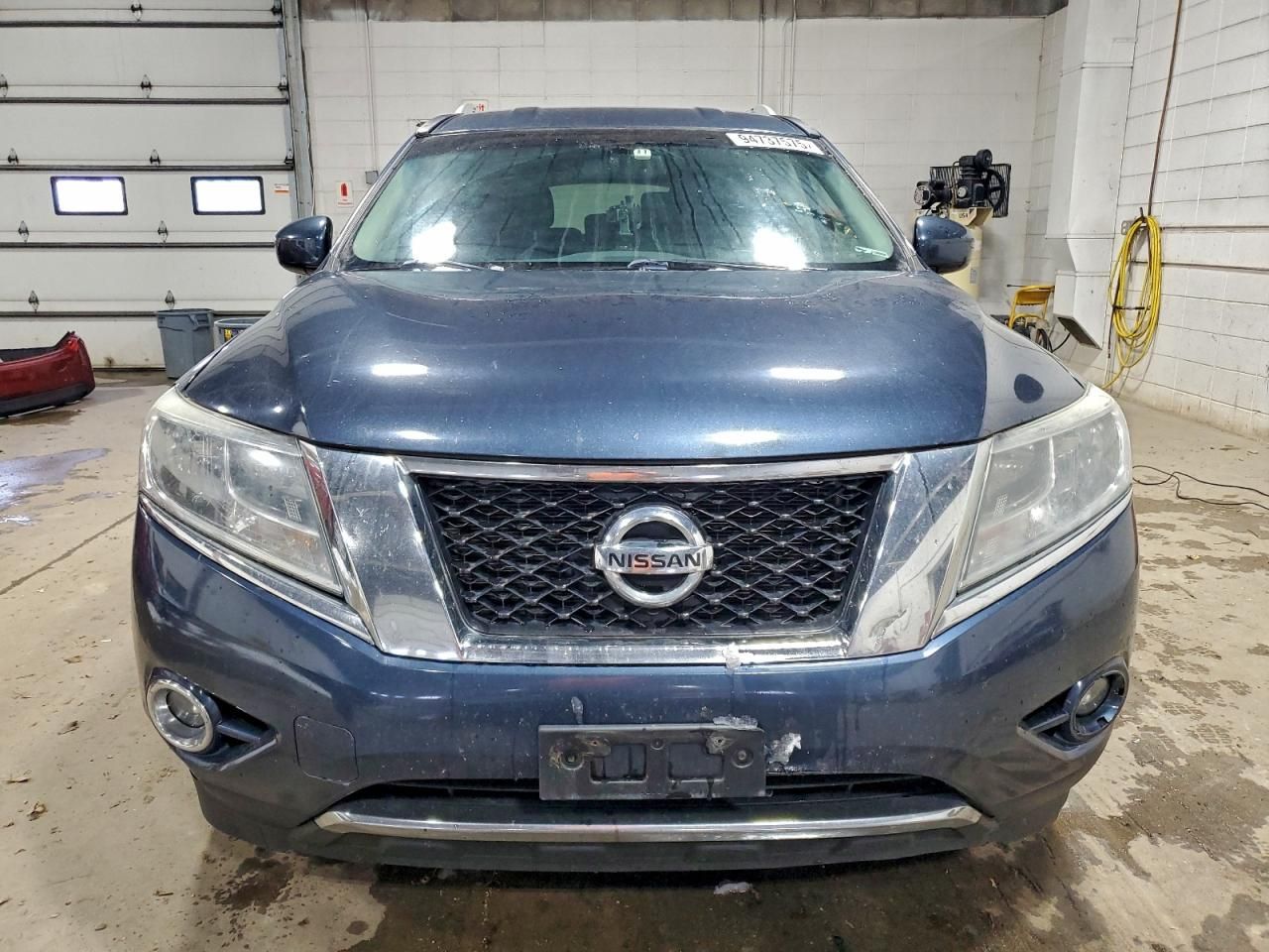 2014 Nissan Pathfinder s
