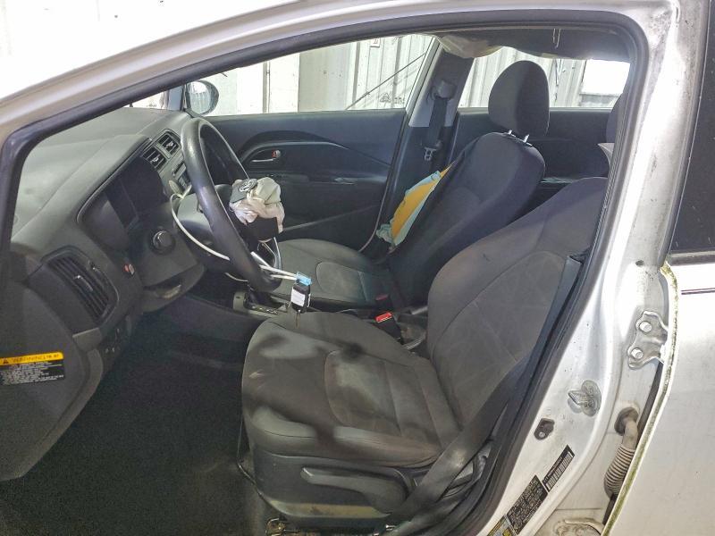 2015 KIA Rio lx