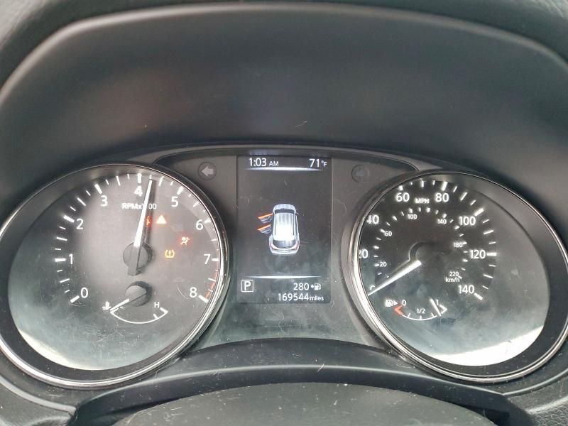 2017 Nissan Rogue Sport s