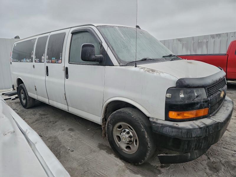 2020 Chev Express Van 3500 EXT