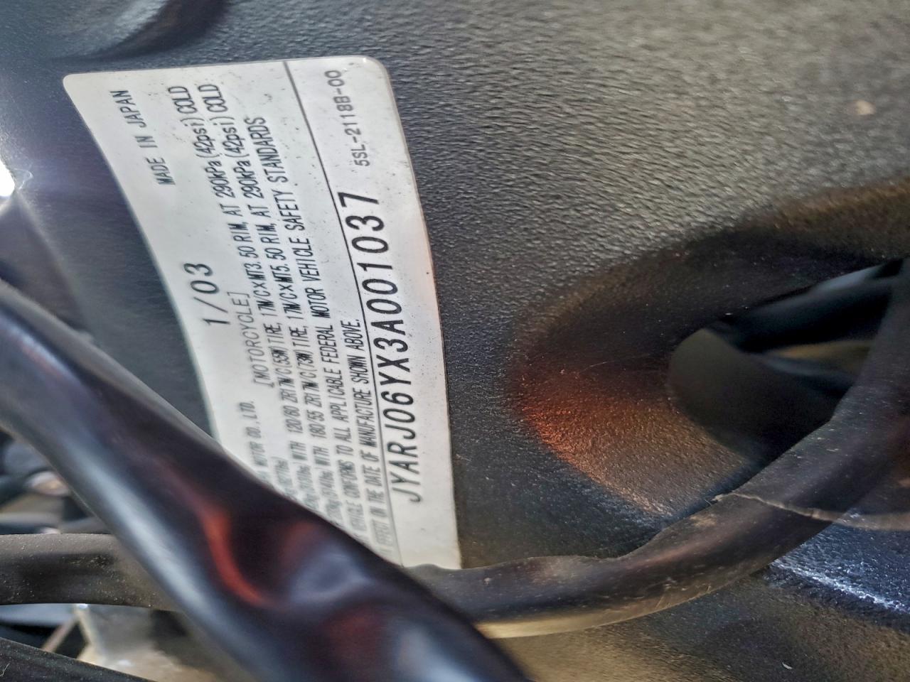 2003 Yamaha YZFR6 L