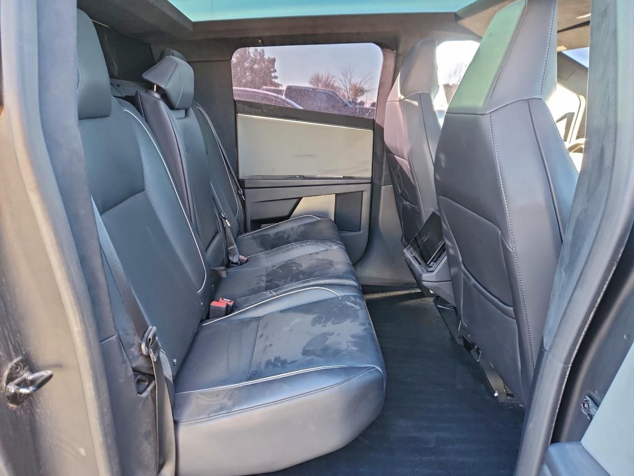 2024 Tesla Cybertruck