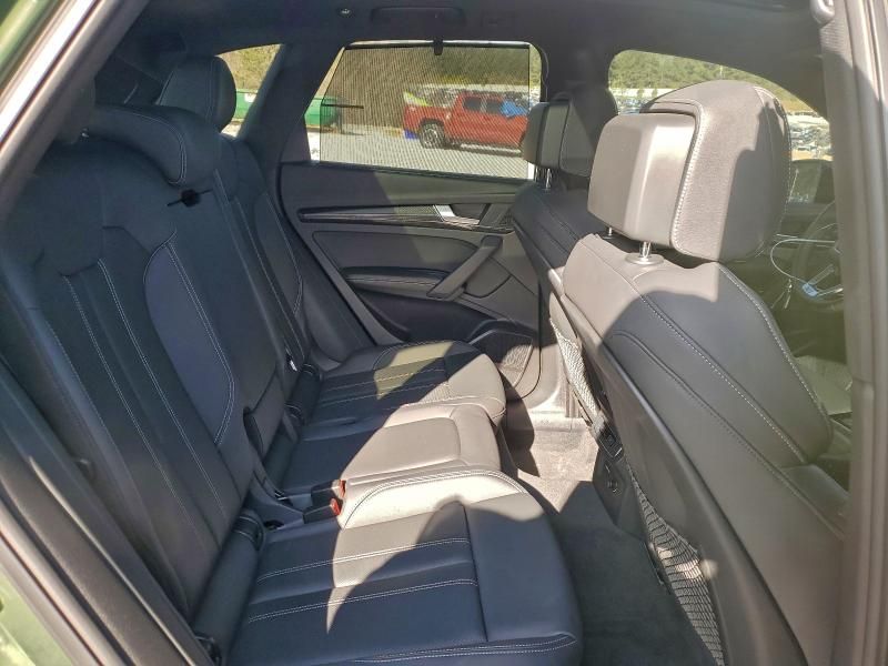 2022 Audi SQ5 Premium Plus