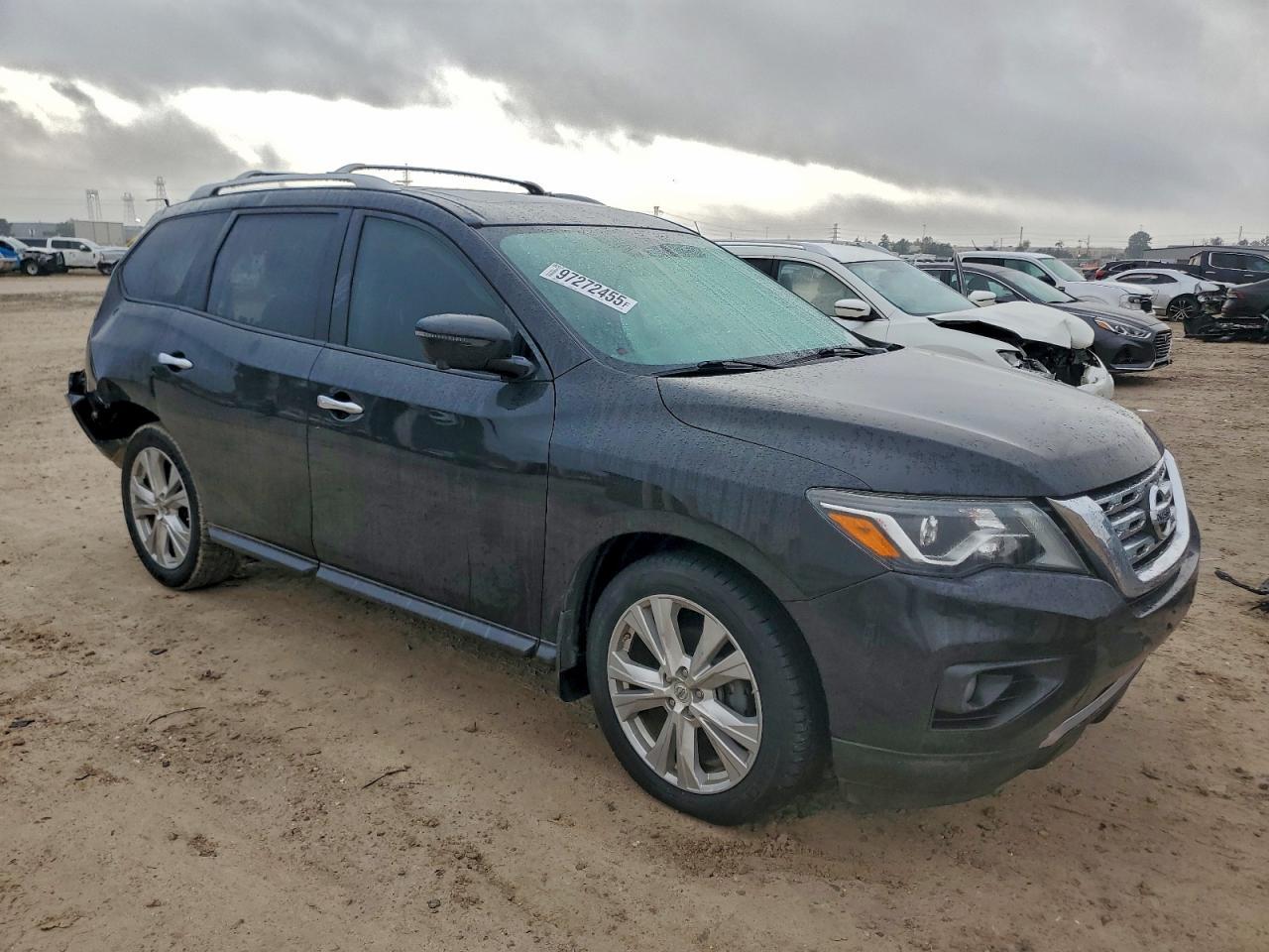 2019 Nissan Pathfinder s