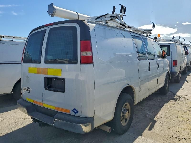 2014 Chevrolet Express G2500