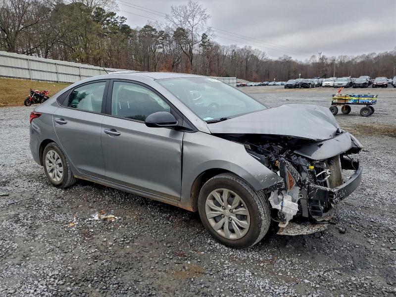 2022 Hyundai Accent se
