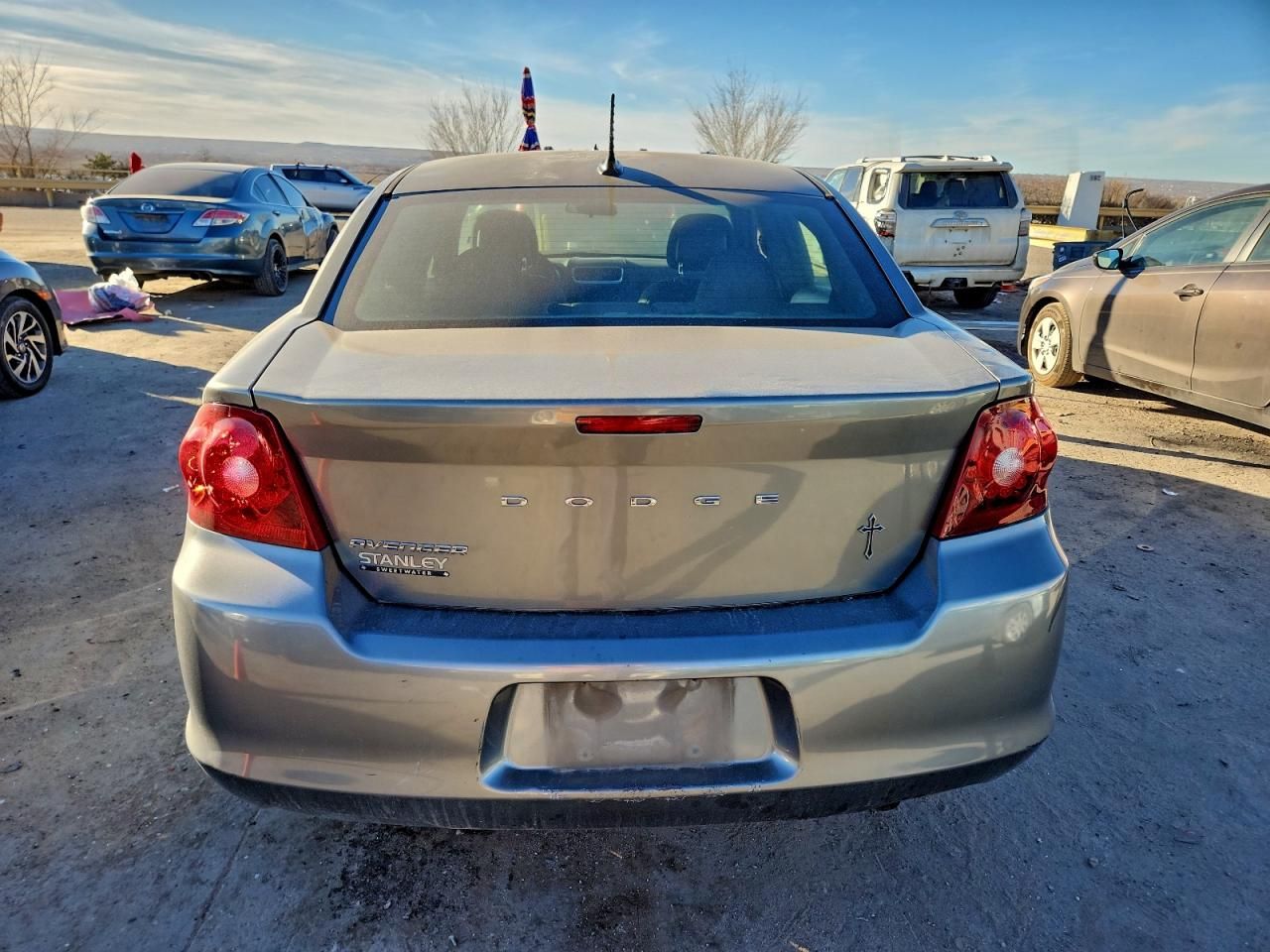 2013 Dodge Avenger se