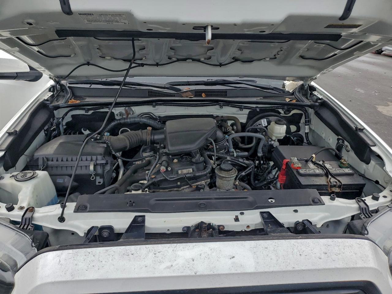 2019 Toyota Tacoma SR