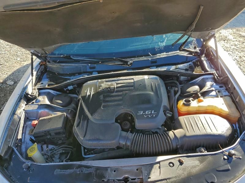 2016 Dodge Charger sxt