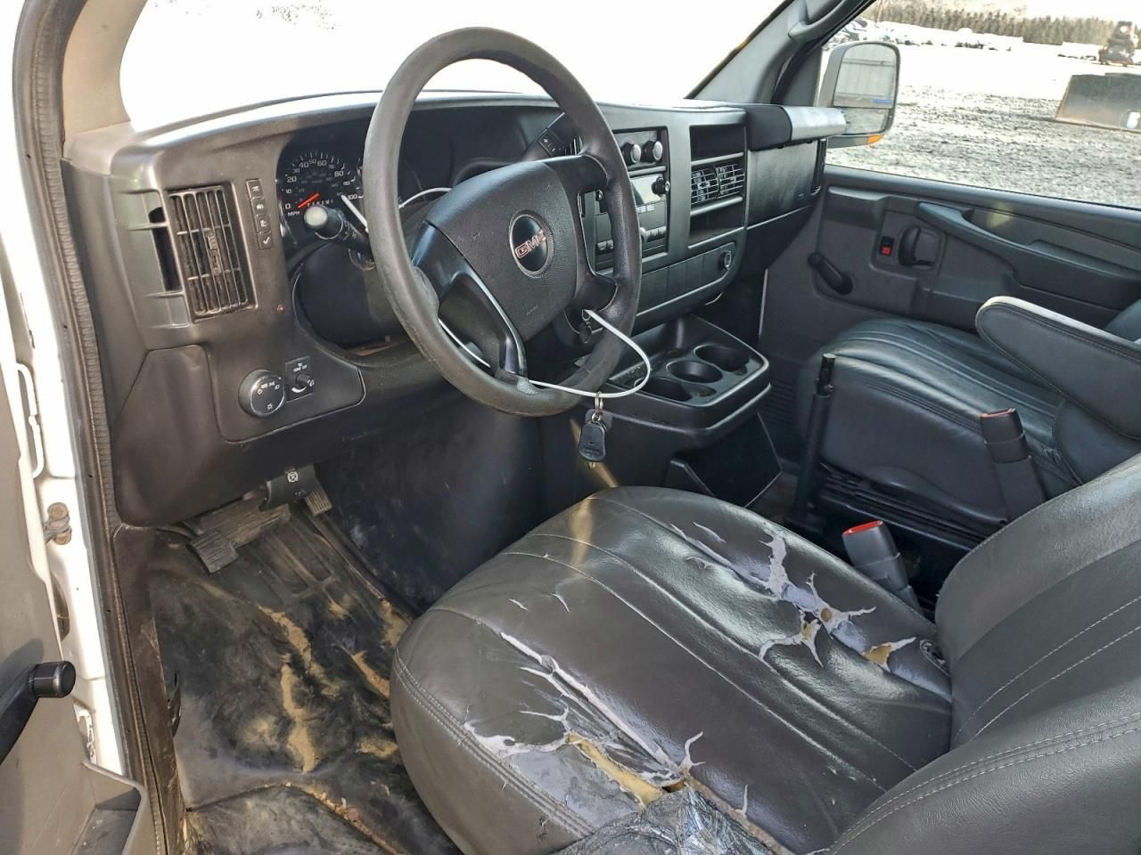 2013 GMC Savana G3500