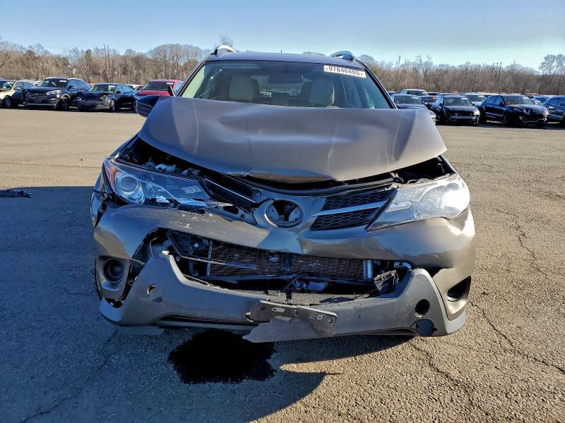 2013 Toyota Rav4 le