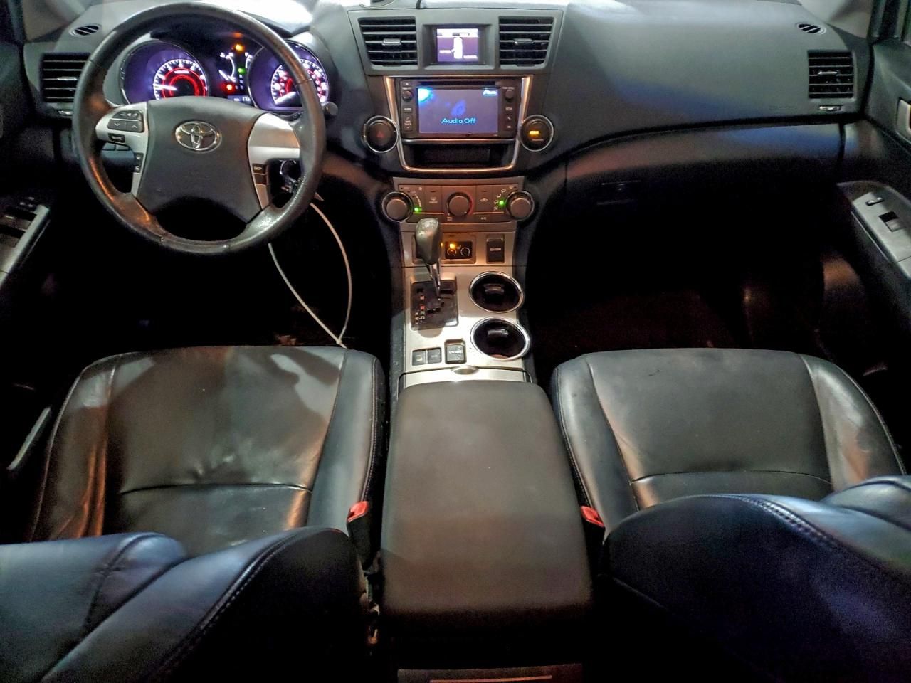 2013 Toyota Highlander Base