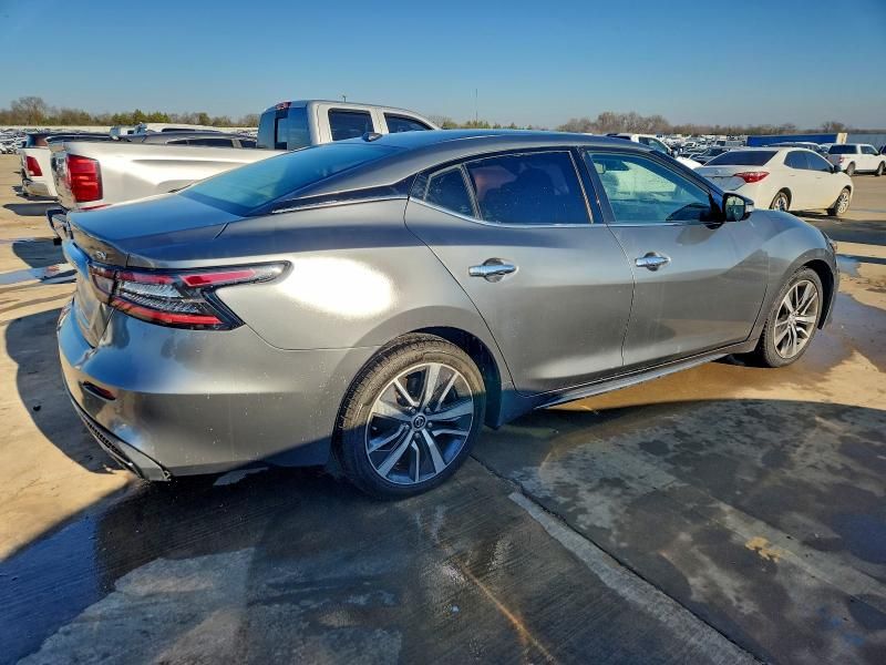 2020 Nissan Maxima sv