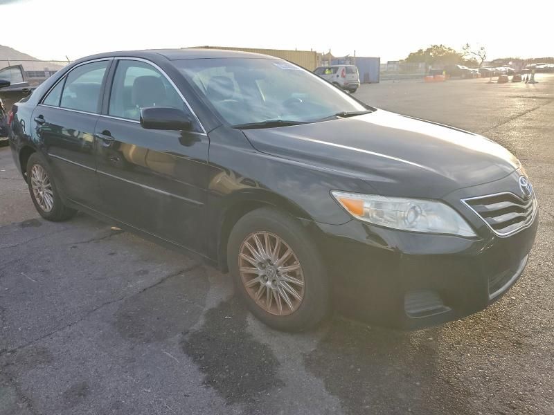 2010 Toyota Camry le