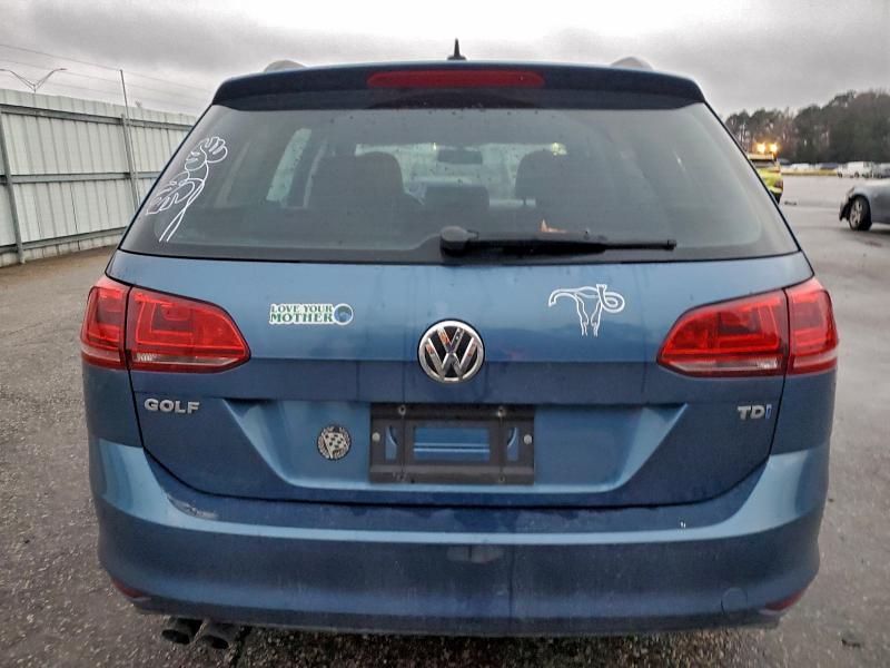 2015 Volkswagen Golf Sportwagen tdi s