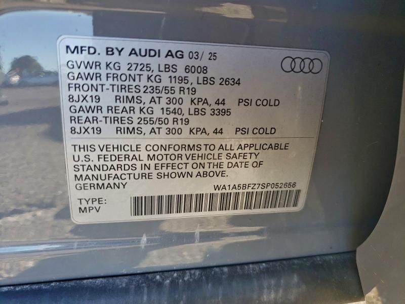 2025 Audi Q4 E-tron Premium