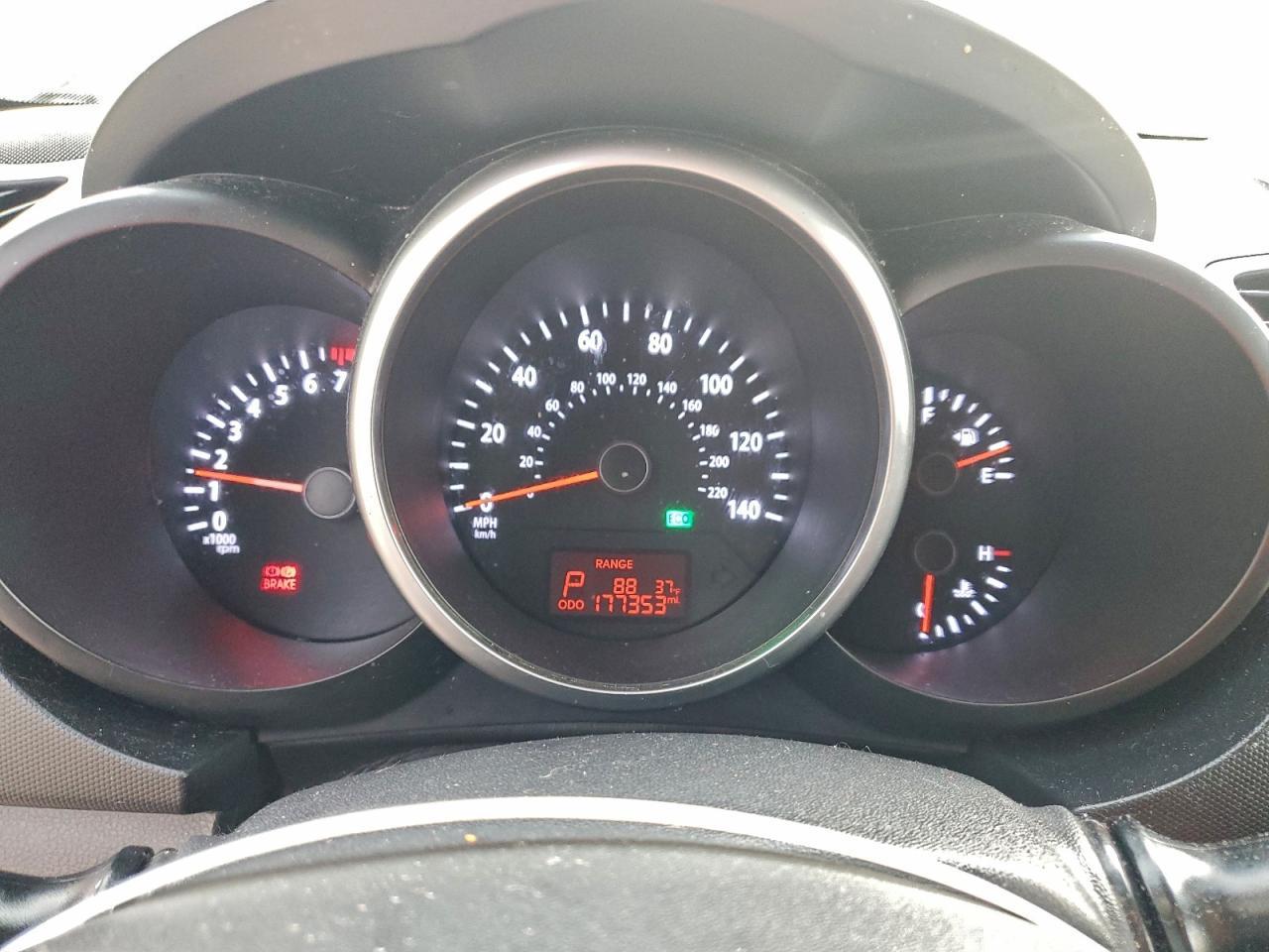 2013 KIA Soul +