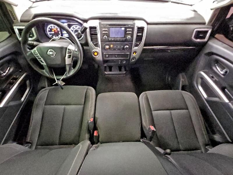 2017 Nissan Titan s