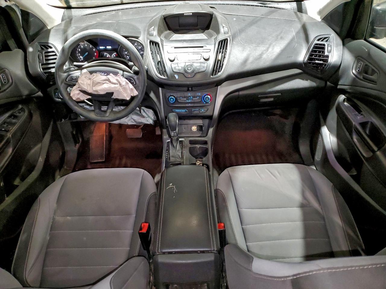 2018 Ford Escape s