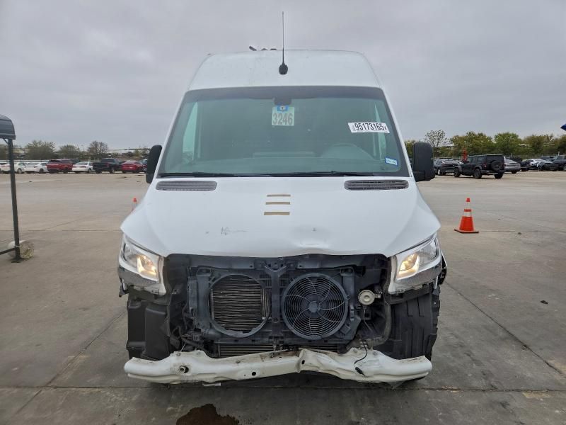 2021 Mercedes-Benz 2021 Mercedes Benz Sprinter Delivery Van