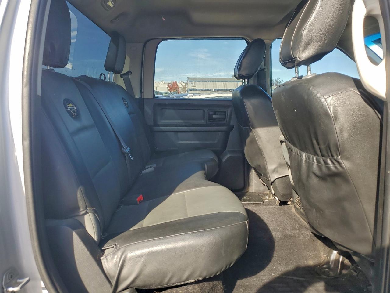 2015 Dodge Ram 1500 st