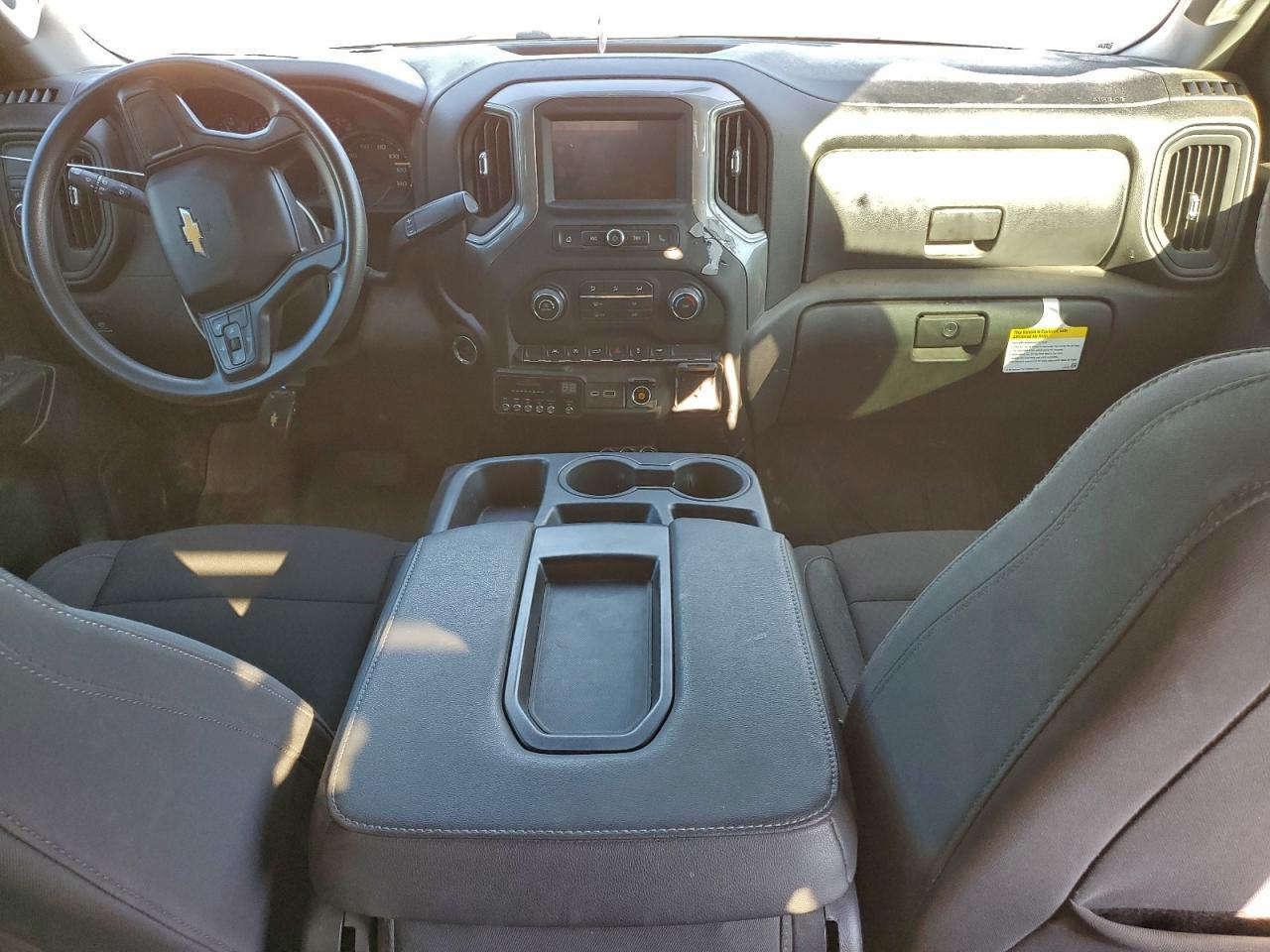 2024 Chevrolet Silverado C1500 Custom