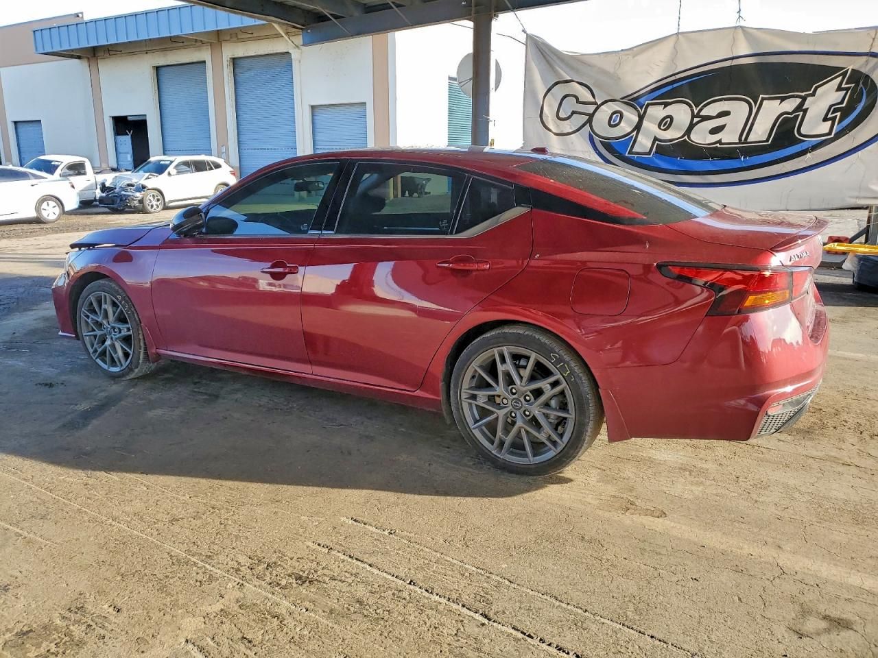 2024 Nissan Altima sr