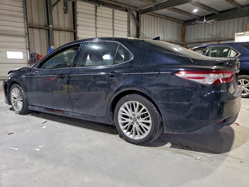 2020 Toyota Camry xle