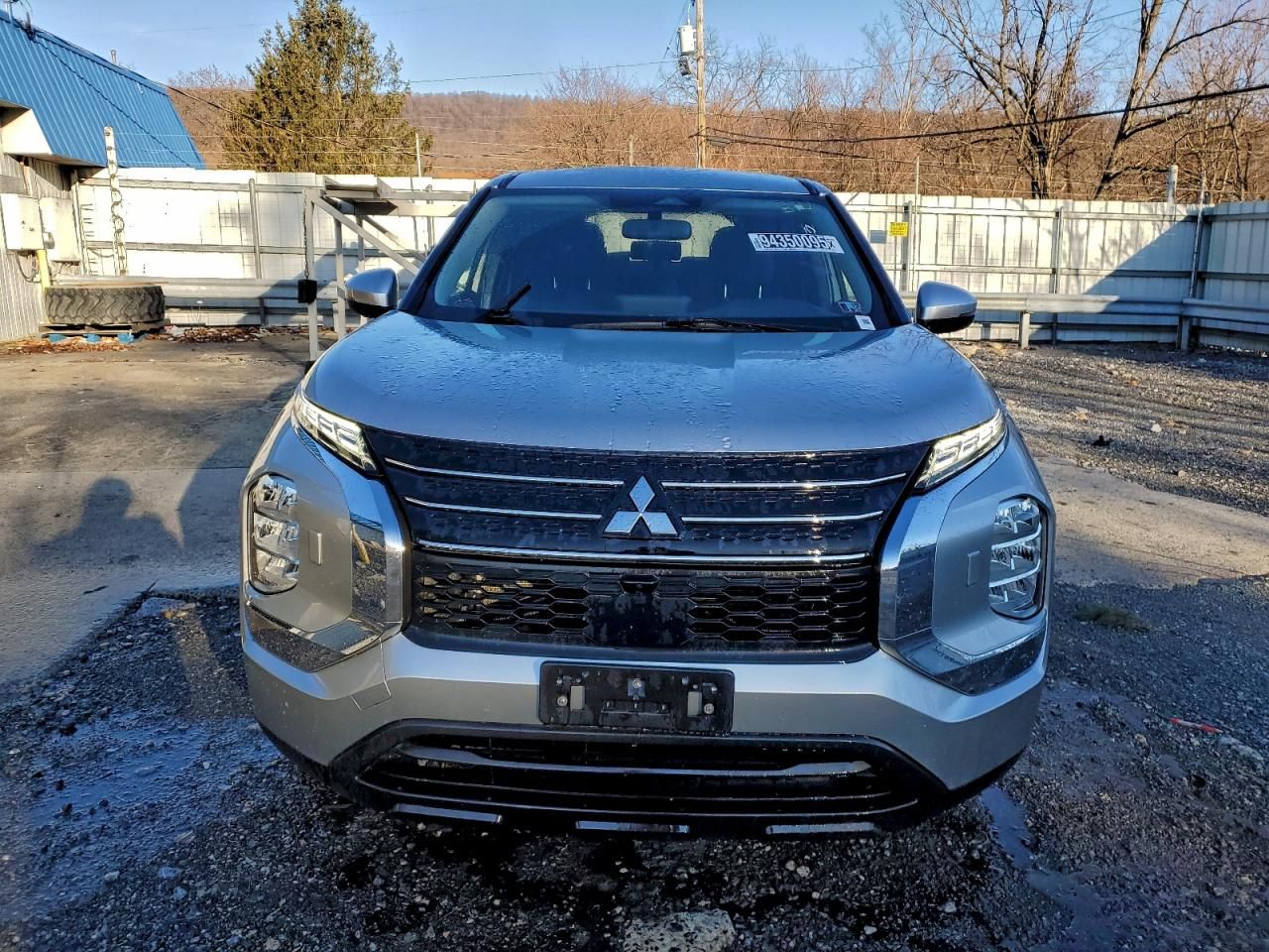 2022 Mitsubishi Outlander es