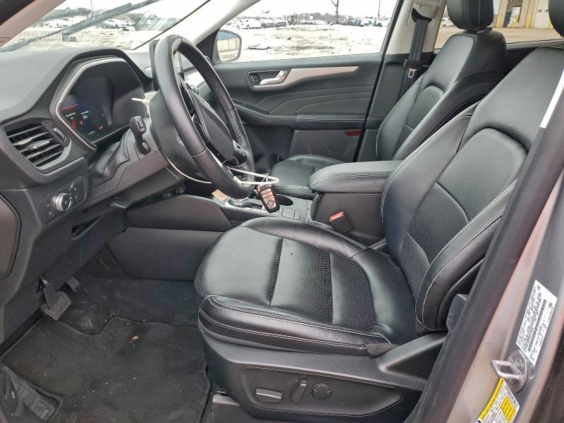 2022 Ford Escape sel