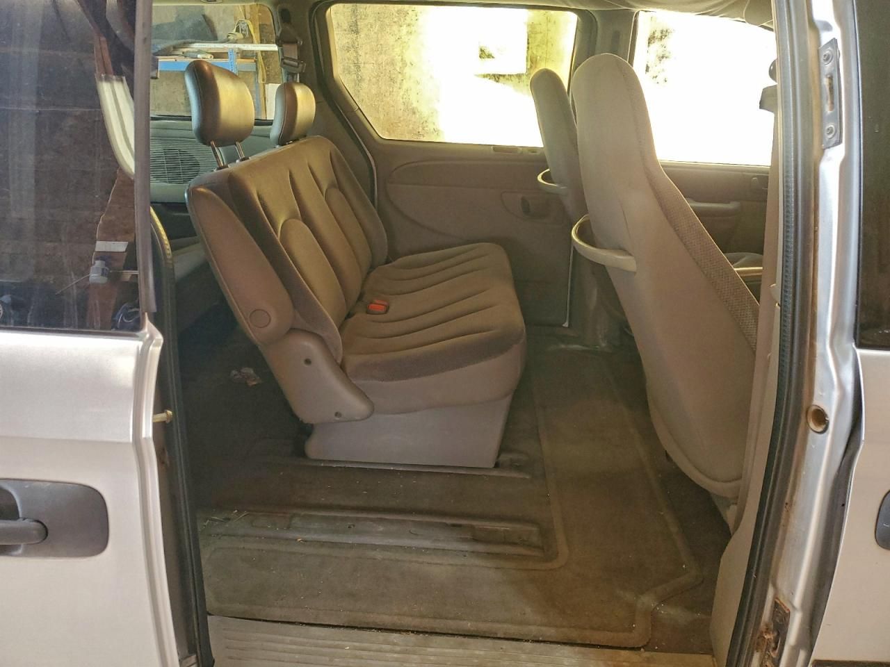 2003 Dodge Grand Caravan se