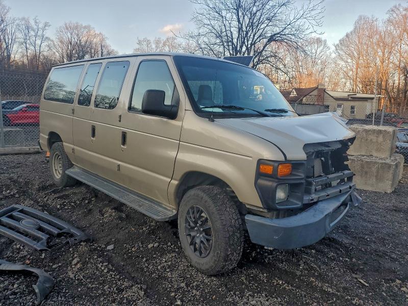 2014 Ford Econoline E250 van