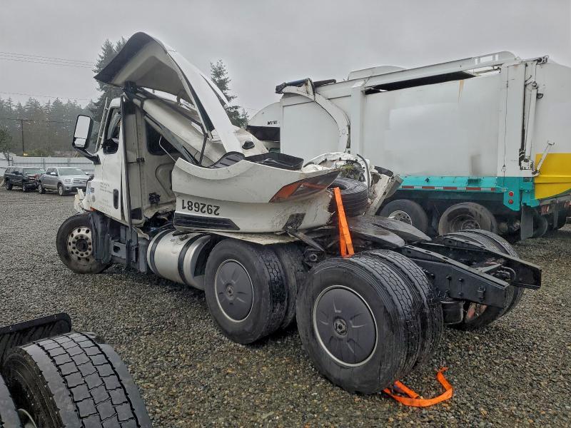 2023 Freigliner 2023 Freightliner Cascadia 126 Semi Truck