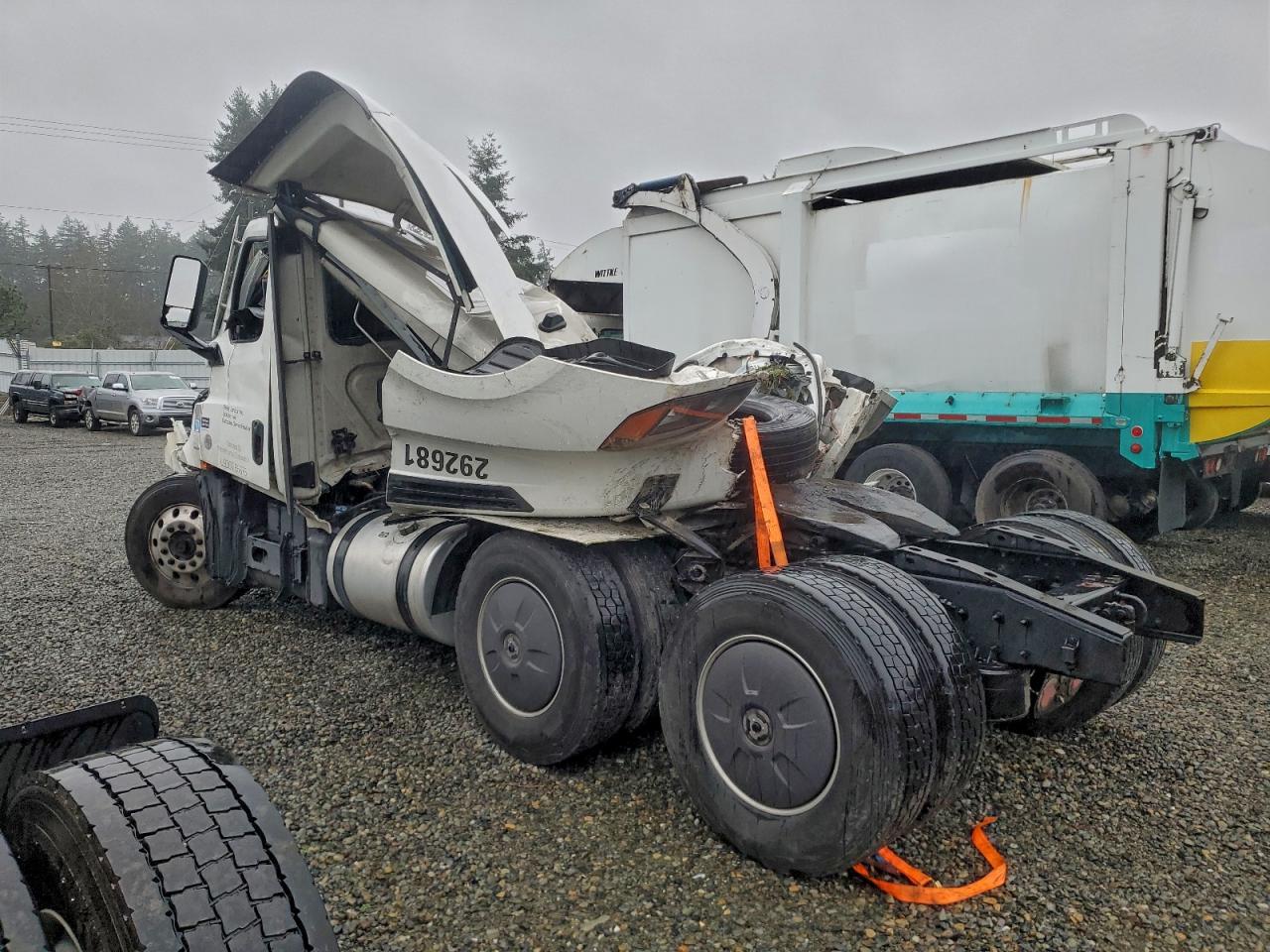 2023 Freigliner 2023 Freightliner Cascadia 126 Semi Truck