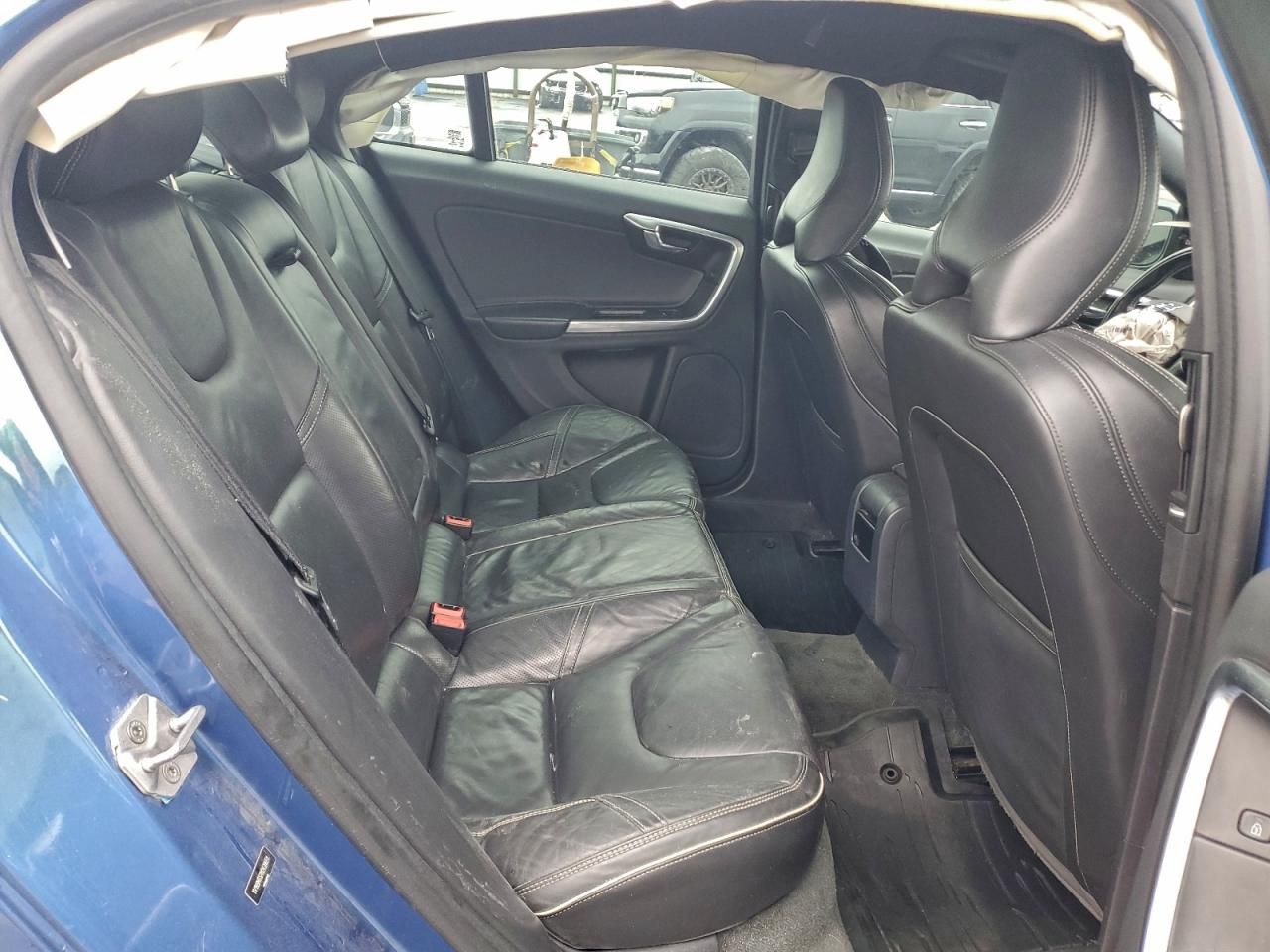 2017 Volvo S60 r Design