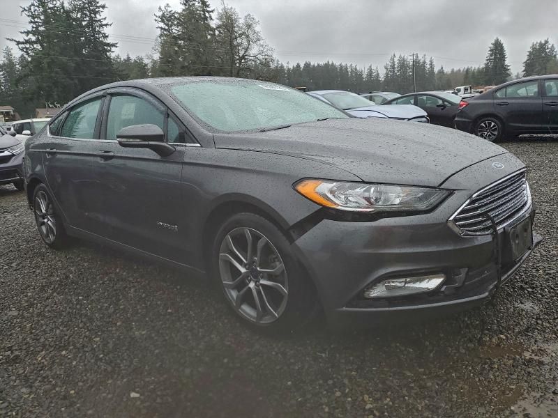 2017 Ford Fusion se Hybrid