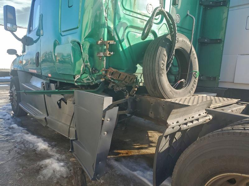 2018 Freigliner 2018 Freightliner Cascadia 125 Semi Truck
