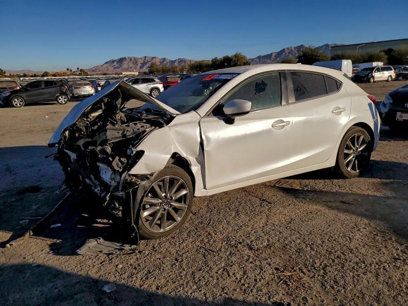 2018 Mazda 3 Touring