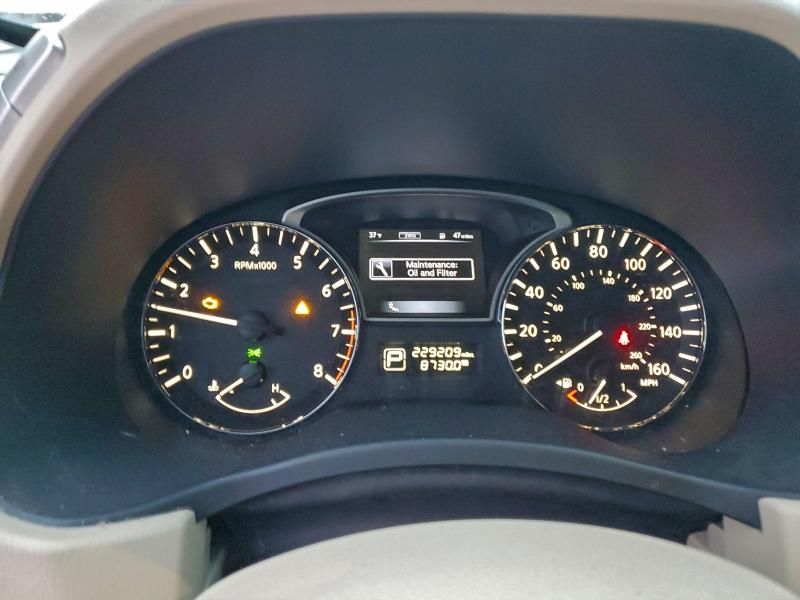 2015 Nissan Pathfinder s