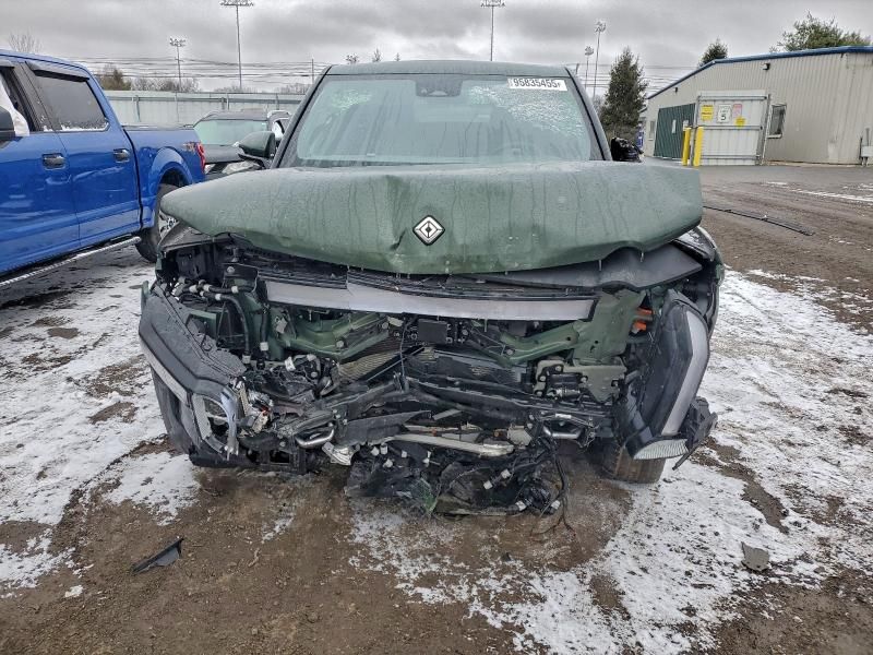 2022 Rivian R1T Adventure