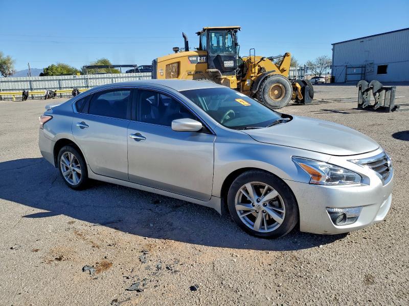 2015 Niss Altima 2.5 sv