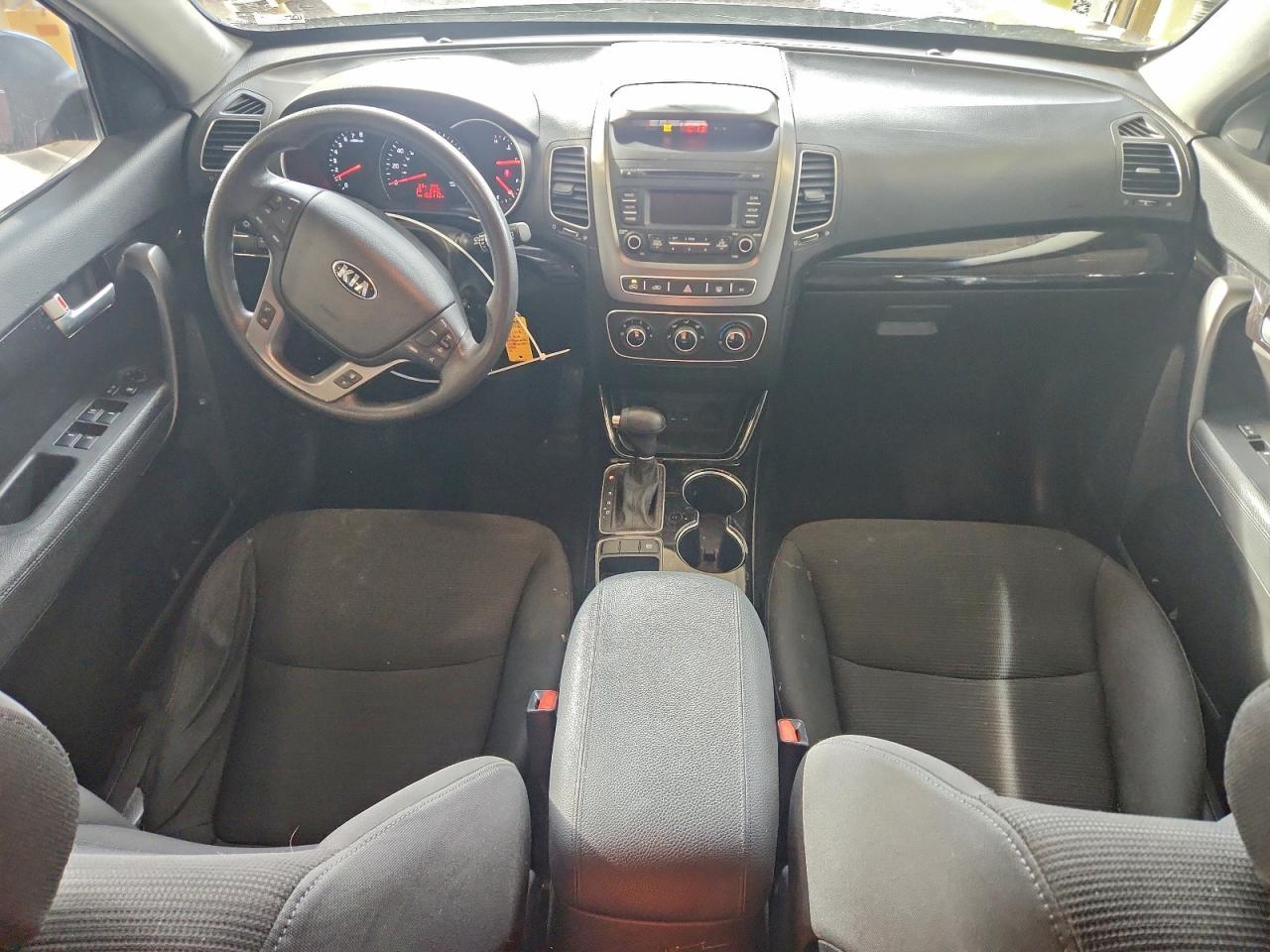 2015 KIA Sorento lx