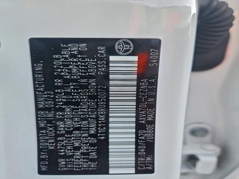 2024 Toyota Camry le