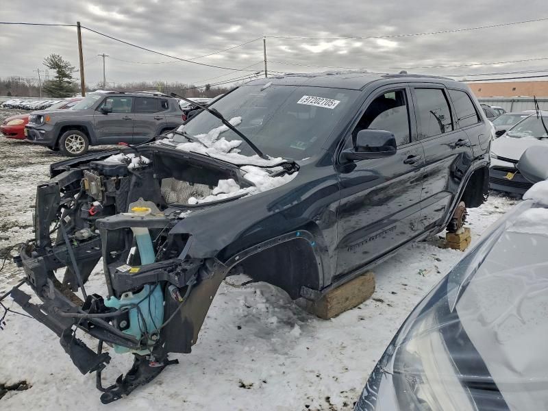 2018 Jeep Grand Cherokee Laredo