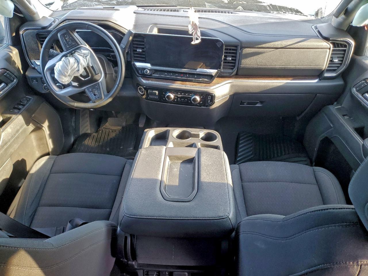 2024 GMC Sierra K1500 Elevation